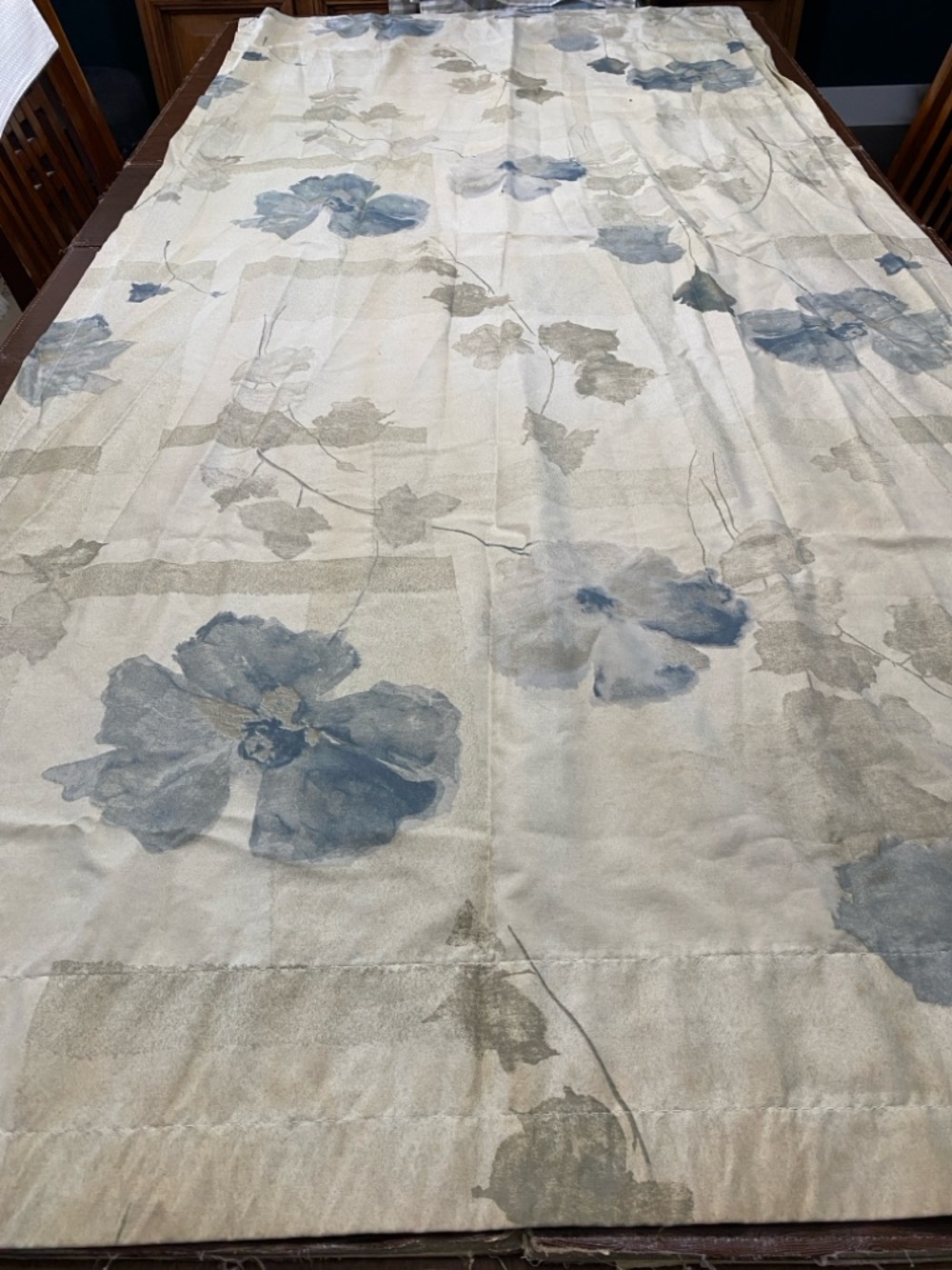 Dan River Floral Blue and Cream Curtain 4 Panels 86x40” & 2 Valances 83x16”